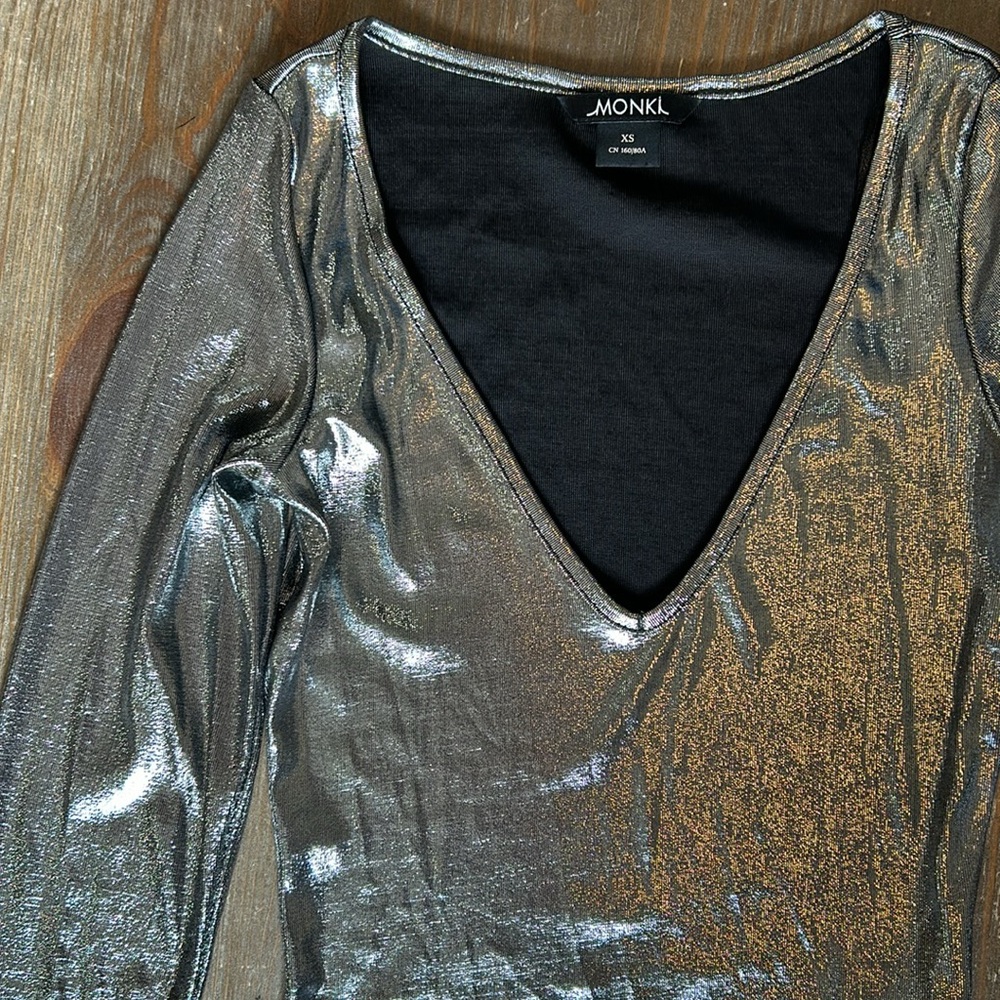 Monki Silver Bodysuit - Picture 5 of 8